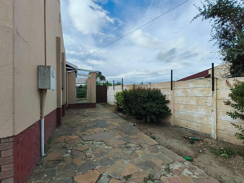3 Bedroom Property for Sale in Mthata Eastern Cape